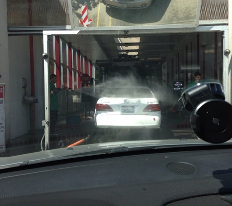 LA Express Car Wash - Los Angeles, CA