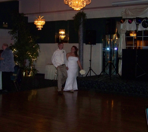 Raisin Valley DJ Service - Serving Monroe And Surrounding Areas, MI