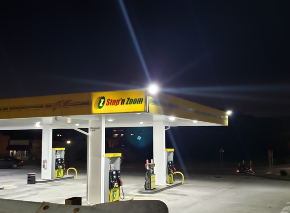 Stop N Zoom - Maryville, TN. We sell 87/89/93 octane 100% gas.