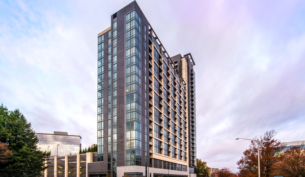 Nouvelle Apartments - Tysons Corner, VA