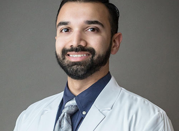 Azam Qureshi, MD, FAAD - Manitowoc, WI