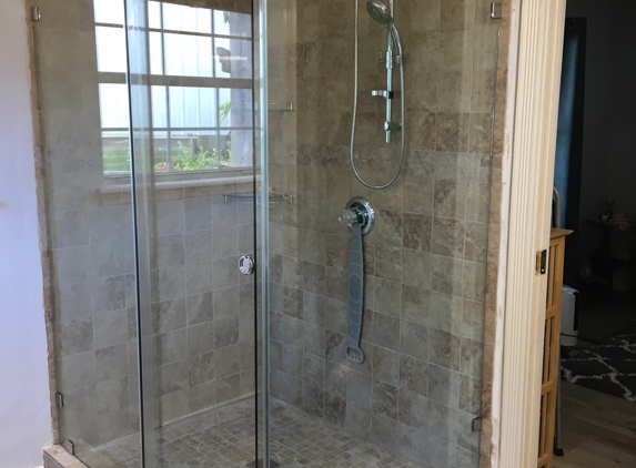 Glass Pro Shop - Tallahassee, FL. Glass Shower walls