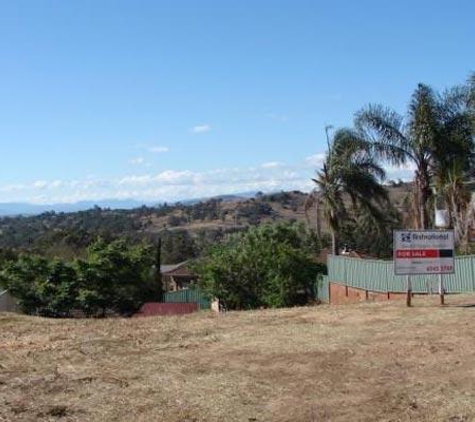 Edward Higgens Parkinson-First National Real Estate - Muswellbrook, NSW