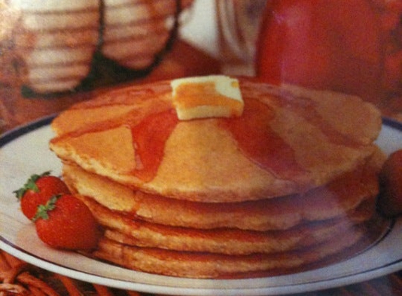 Traditional Pancake House Restaurant - Greendale, WI