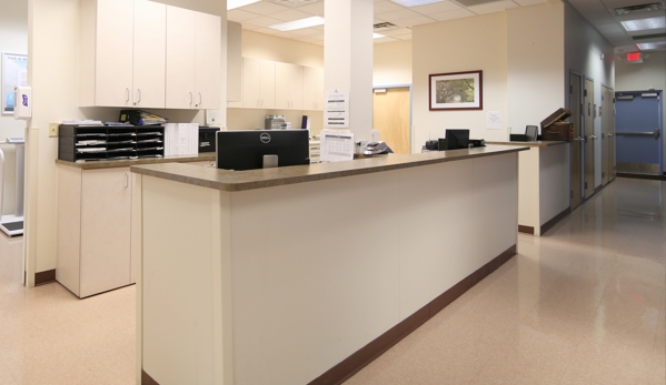 MedPost Urgent Care - El Paso, TX. MedPost lobby desk