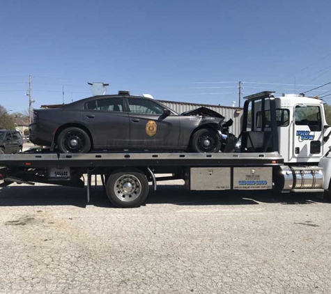 Pro-Tow Auto Transport and Towing - Overland Park, KS. Local Government Towing Service and roadside assistance