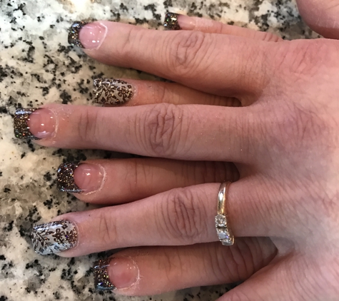 Spazzi Nails - Sevierville, TN