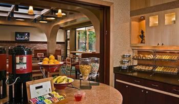 Fairfield Inn & Suites - Baltimore, MD