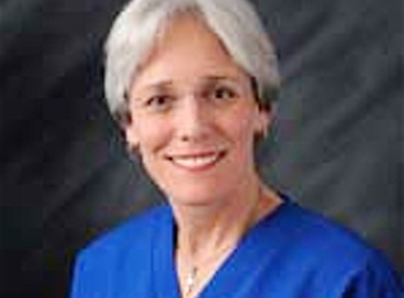 Pamela Davis MD - Davenport, IA