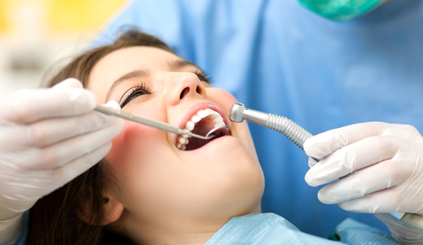Queanbeyan Denture Clinic - QDC - Queanbeyan, NSW