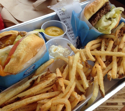 Elevation Burger - Ashburn, VA