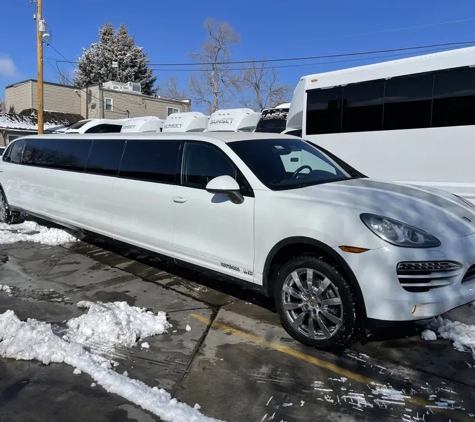 Limo Service in NYC - New York, NY. limo or car service in NYC