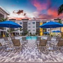 Cottonwood West Palm Apartments - Apartments