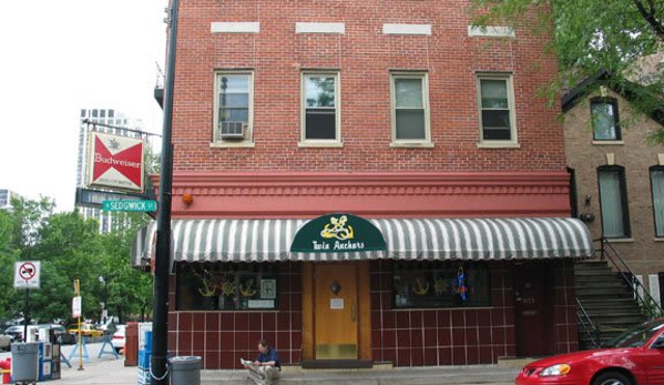 Twin Anchors Restaurant & Tavern - Chicago, IL
