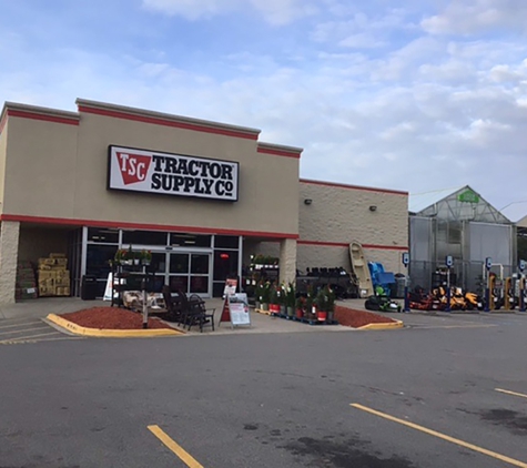 Tractor Supply Co - Conway, SC