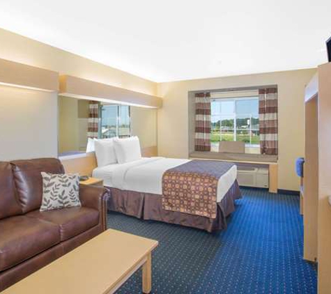 Microtel Inn & Suites by Wyndham Albertville - Albertville, AL