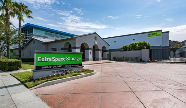 Extra Space Storage - Ladera Ranch, CA