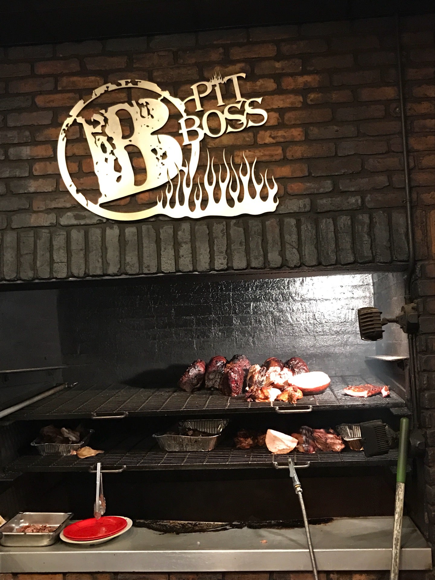 Bonos pit clearance bbq