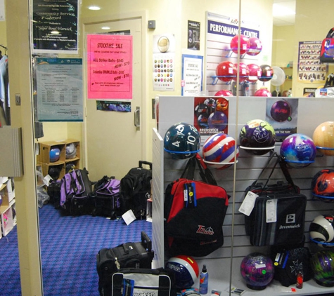 Super Bowl Melville - Melville, WA. There Are Always Fun Social Bowling Activities Happening At Super Bowl Warwick