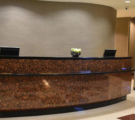 Courtyard by Marriott - Farmingdale, NY