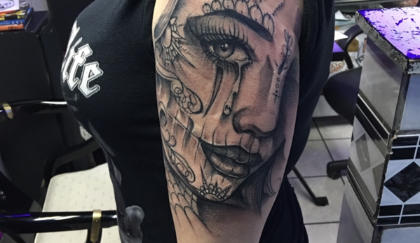 Ghost House Tattoo - El Paso, TX. Ricky Perez tattoo