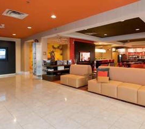 Courtyard by Marriott - Huntersville, NC