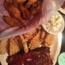 Tree's Wings - American Restaurants