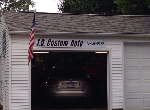 J D's Custom Auto Accessories - Findlay, OH