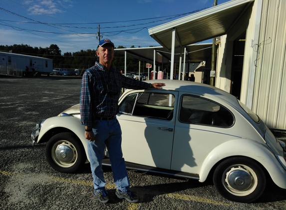 Mid-State Auto Auction - Lexington, SC. Very happy customer purchased 1967 Volkswagen Beetle