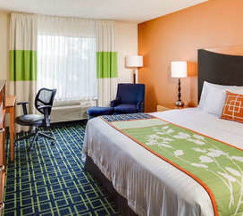 Fairfield Inn & Suites - Manhattan, KS