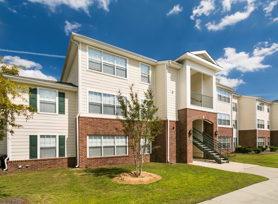 Eagles Pointe Apartments - Brunswick, GA