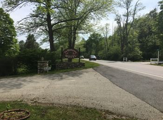 Weathervane Motel - Manchester Center, VT