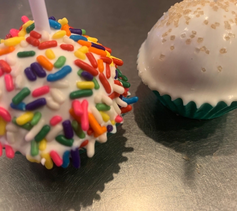 Lilly Magilly's Cupcakery - Gaithersburg, MD