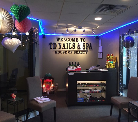 TD NAILS & SPA - Grand Forks, ND