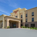 Hampton Inn Milford - Hotels