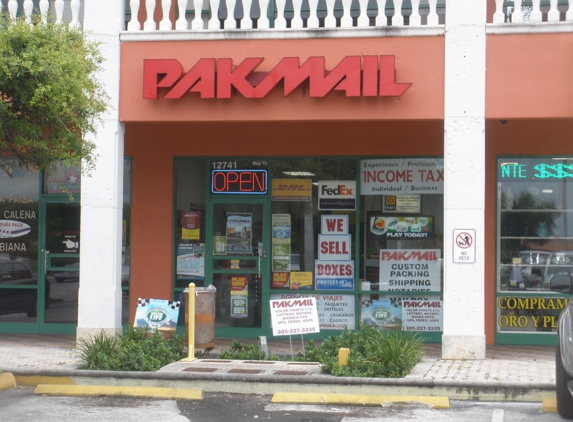 Pak Mail - Miami, FL