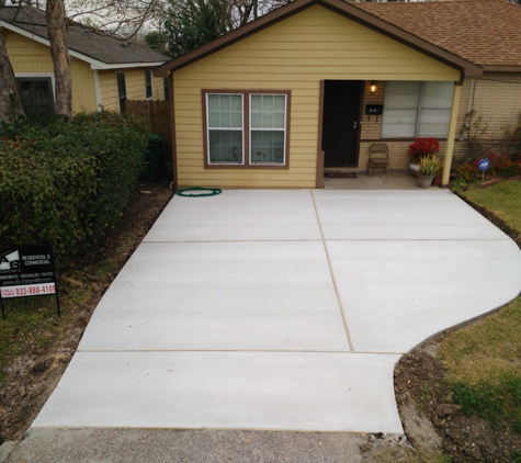 AB Concrete - Houston, TX. The homeowner was very happy about her new driveway