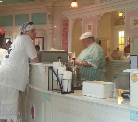 Plaza Ice Cream Parlor - Lake Buena Vista, FL