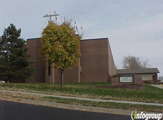 Holy Cross Lutheran Church - Omaha, NE