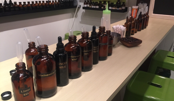 KleanSpa - Burbank, CA. Custom scent building bar