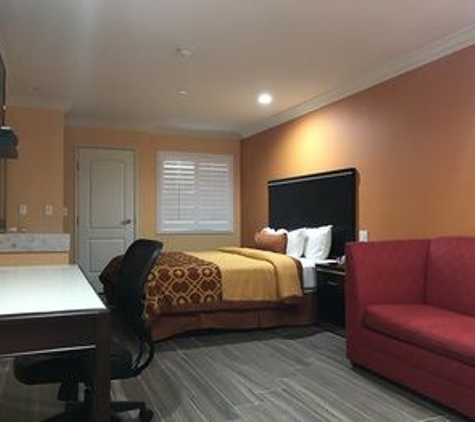 Executive Suites Inn - Westminster, CA