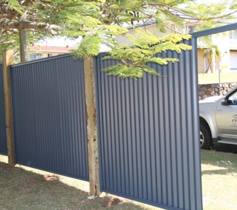 Honest Johns Fencing - Manly West, QLD