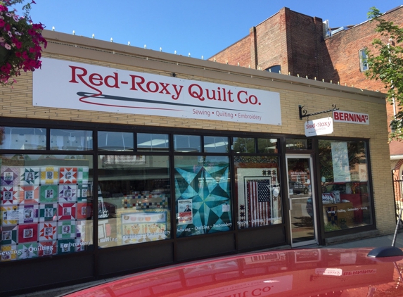 Red Roxy Quilt Company - Decorah, IA