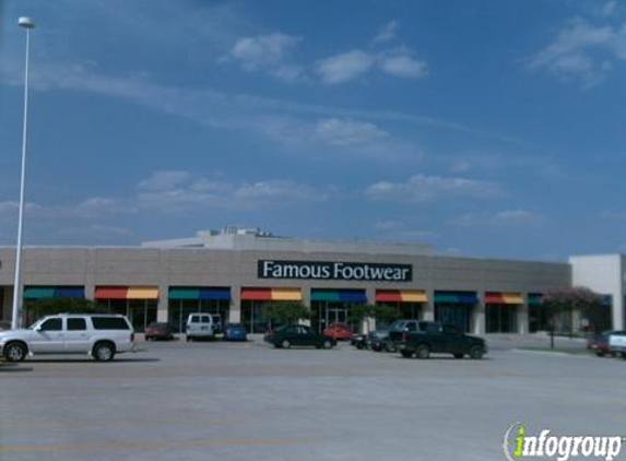 Famous Footwear - Fort Worth, TX