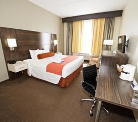 Best Western Airport Inn & Suites - Orlando, FL