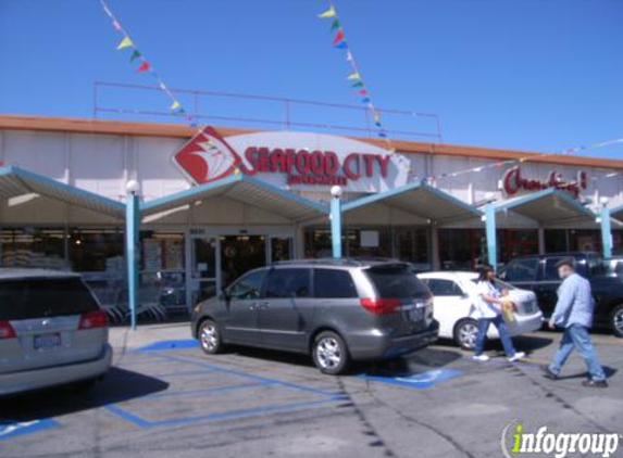 Valerio Bakery - Panorama City, CA