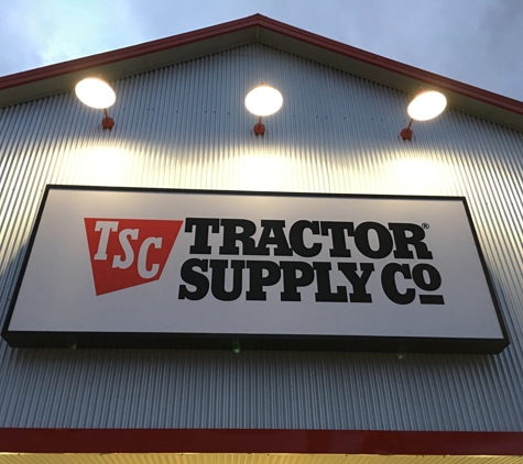 Tractor Supply Co - Calimesa, CA