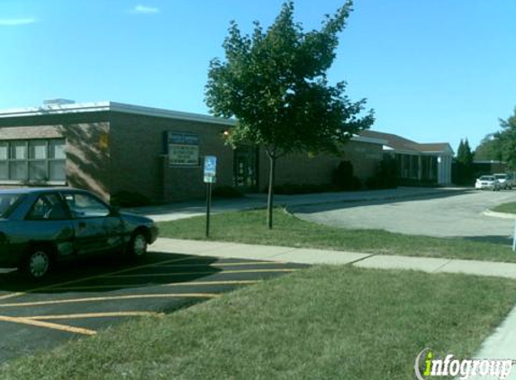 Hanover Countryside Elem School - Streamwood, IL