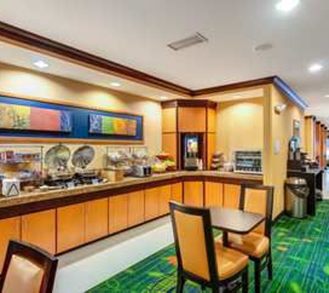 Fairfield Inn & Suites - Auburn, MA