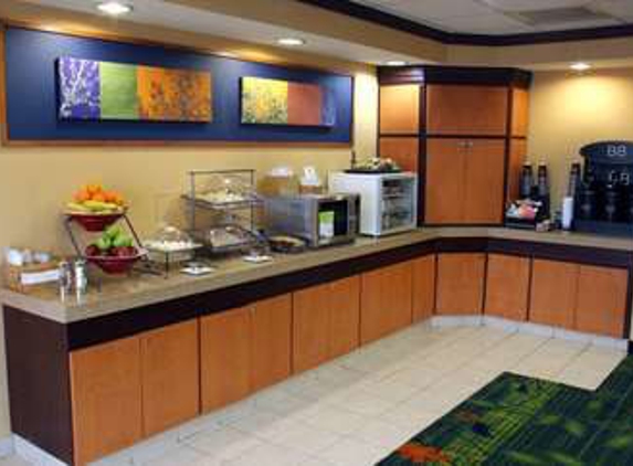 Fairfield Inn & Suites - Marion, IL